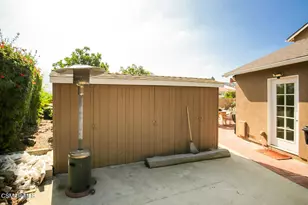 947 Driftwood Cir, Newbury Park, CA 91320 - Photo 27