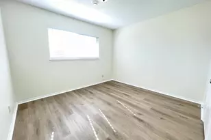 1305 Agnew St, Simi Valley, CA 93065 - Photo 13