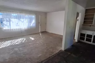 209 Delaware Dr, Ventura, CA 93001 - Photo 3