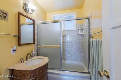 18049 Burbank Boulevard, Encino, CA 91316 - Photo 29