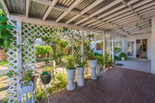 18049 Burbank Blvd, Encino, CA 91316 - Photo 39