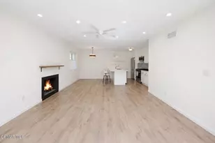 28810 Conejo View Dr, Agoura Hills, CA 91301 - Photo 3