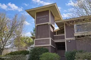 28810 Conejo View Dr, Agoura Hills, CA 91301 - Photo 23