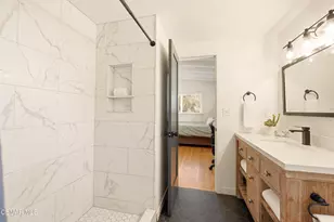 1289 El Monte Dr, Thousand Oaks, CA 91362 - Photo 27