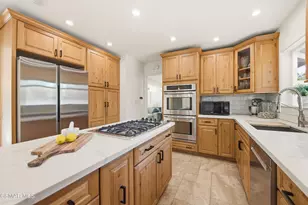 1289 El Monte Dr, Thousand Oaks, CA 91362 - Photo 19