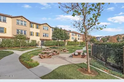 26707 Lexington Lane, Saugus, CA 91350 - Photo 39