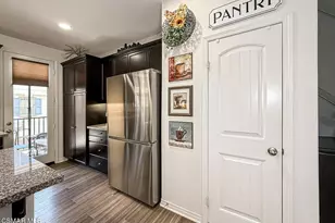 26707 Lexington Ln, Saugus, CA 91350 - Photo 17