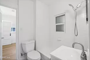 1657 Navarro Ave, Pasadena, CA 91103 - Photo 7