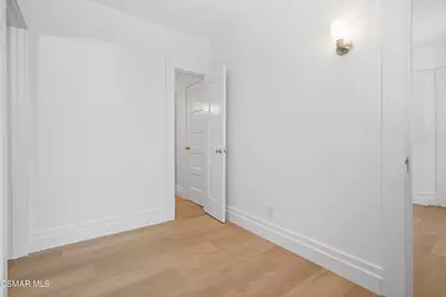 1657 Navarro Avenue, Pasadena, CA 91103 - Photo 13