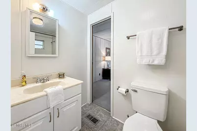 115 Comanche Way #73, Thousand Oaks, CA 91362 - Photo 15