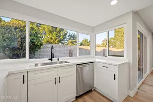 2405 Lee St, Simi Valley, CA 93065 - Photo 17