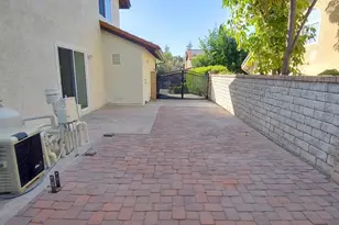 748 Azure Hills Dr, Simi Valley, CA 93065 - Photo 31