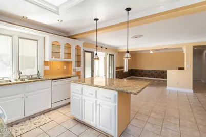 4776 El Prado Street, Simi Valley, CA 93063 - Photo 15