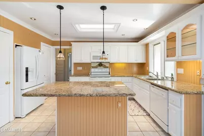 4776 El Prado Street, Simi Valley, CA 93063 - Photo 11
