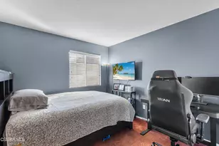 2473 Aurora Ln, Simi Valley, CA 93063 - Photo 25