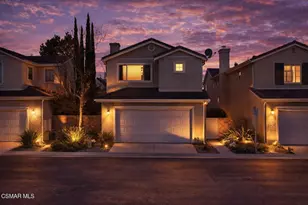 2473 Aurora Ln, Simi Valley, CA 93063 - Photo 31