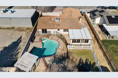 39202 Willowvale Road, Palmdale, CA 93551 - Photo 31