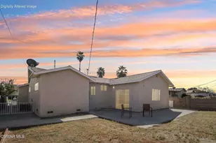 12745 Muscatine St, Pacoima, CA 91331 - Photo 3