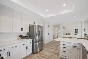 3007 E Sierra Dr, Westlake Village, CA 91362 - Photo 17