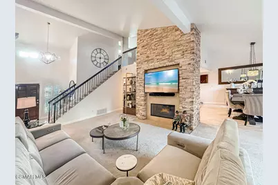 173 Pebble Beach Drive, Newbury Park, CA 91320 - Photo 11