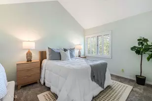 637 Bluegrass St, Simi Valley, CA 93065 - Photo 45