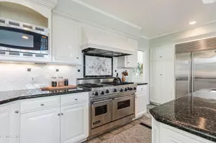 637 Bluegrass St, Simi Valley, CA 93065 - Photo 25