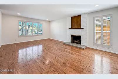 253 Reddington Court, Camarillo, CA 93010 - Photo 5