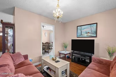 7551 Donna Avenue, Reseda, CA 91335 - Photo 9