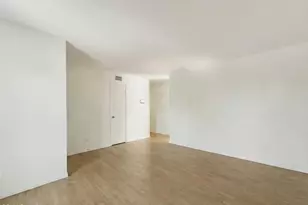 22726 Marlin Pl, West Hills, CA 91307 - Photo 3