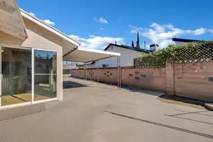 22726 Marlin Pl, West Hills, CA 91307 - Photo 17