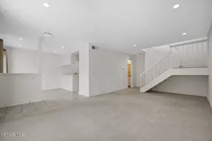 1760 E Avenida De Las Flores, Thousand Oaks, CA 91362 - Photo 7