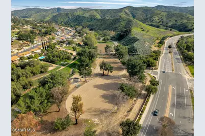 1278 Rambling Road, Simi Valley, CA 93065 - Photo 5