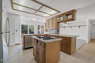 1278 Rambling Rd, Simi Valley, CA 93065 - Photo 15