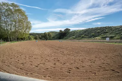 1278 Rambling Road, Simi Valley, CA 93065 - Photo 77