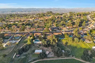 1278 Rambling Rd, Simi Valley, CA 93065 - Photo 57