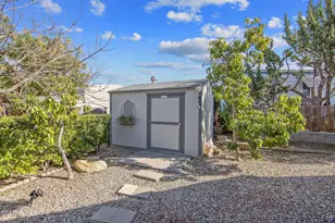 120 Apache Ave, Thousand Oaks, CA 91362 - Photo 57