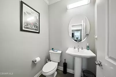 586 Pioneer Street, Camarillo, CA 93010 - Photo 13