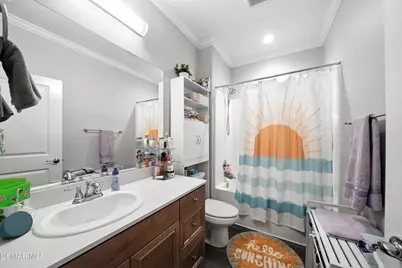 586 Pioneer Street, Camarillo, CA 93010 - Photo 11