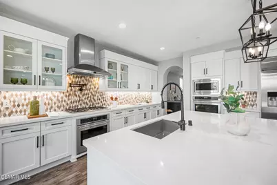 12668 Deer Grass Court, Moorpark, CA 93021 - Photo 9