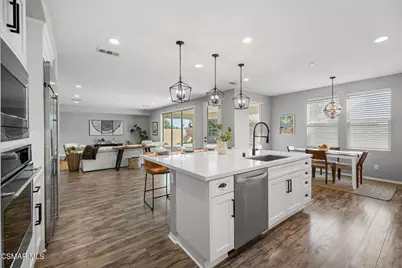 12668 Deer Grass Court, Moorpark, CA 93021 - Photo 11