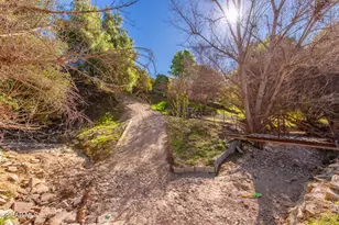 683 Languid Ln, Simi Valley, CA 93065 - Photo 21