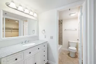 5744 Oak Bend Ln, Oak Park, CA 91377 - Photo 17