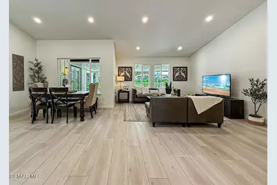 221 Hazelridge Court, Simi Valley, CA 93065 - Photo 7