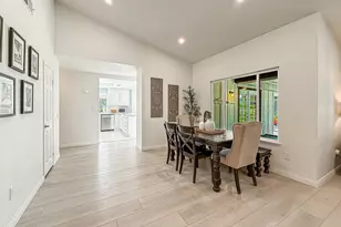 221 Hazelridge Ct, Simi Valley, CA 93065 - Photo 11