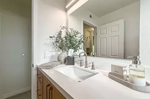 221 Hazelridge Ct, Simi Valley, CA 93065 - Photo 29