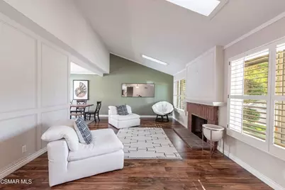 2397 Laurelpark Court, Thousand Oaks, CA 91362 - Photo 9