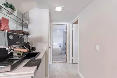 2397 Laurelpark Court, Thousand Oaks, CA 91362 - Photo 37