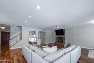 2397 Laurelpark Ct, Thousand Oaks, CA 91362 - Photo 11