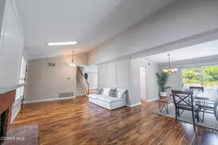 2397 Laurelpark Ct, Thousand Oaks, CA 91362 - Photo 7