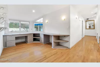 4219 Shadyglade Avenue, Studio City, CA 91604 - Photo 17